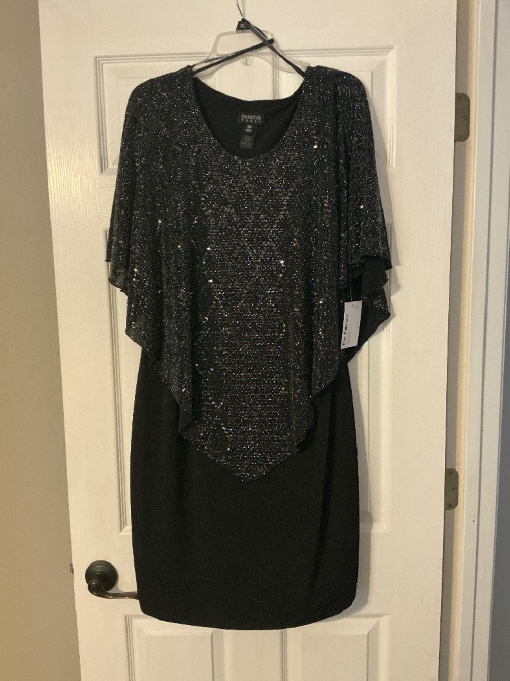 En Focus Studio, size 16W, Black